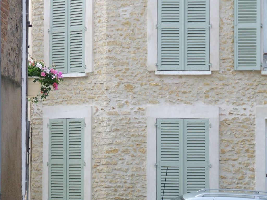 Our Hopeful Home: DIY Vintage Shutter Turned French-Inspired
