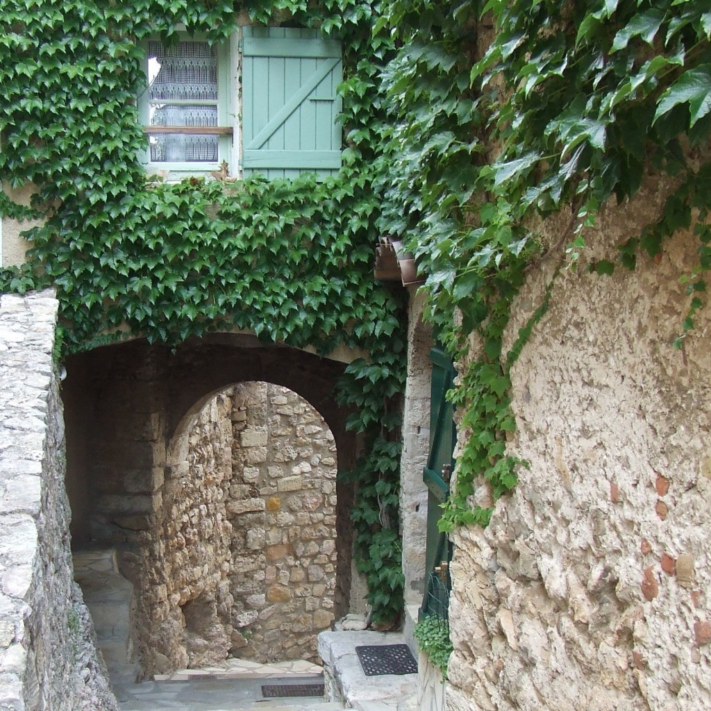 the winding streets of the south of france