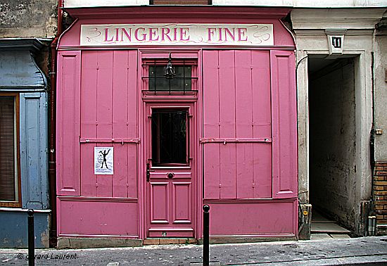 100010_paris_lingerie_fine_rue_ste_marthe