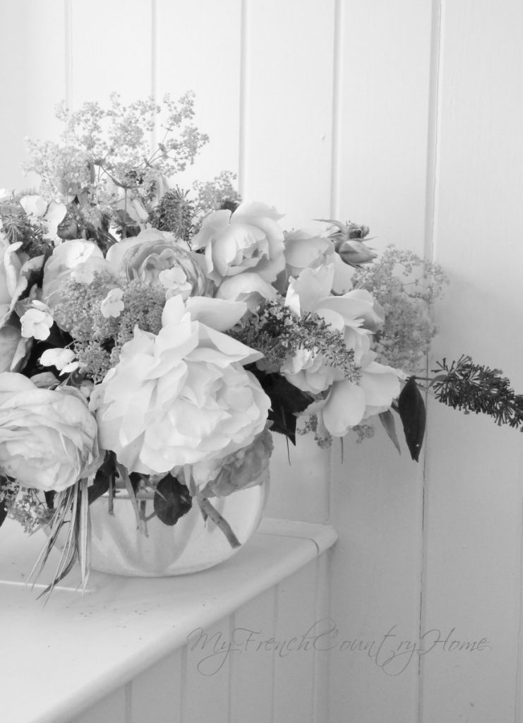 roses arranged with Amarket basket