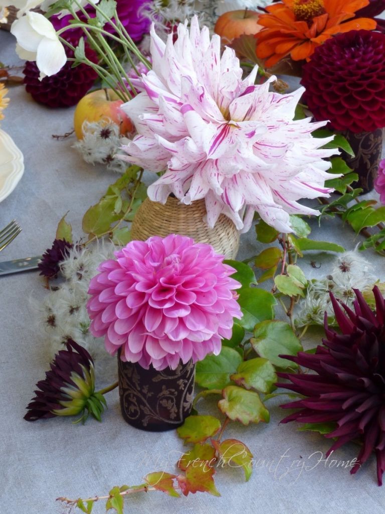 dahlias in autumn tablescape