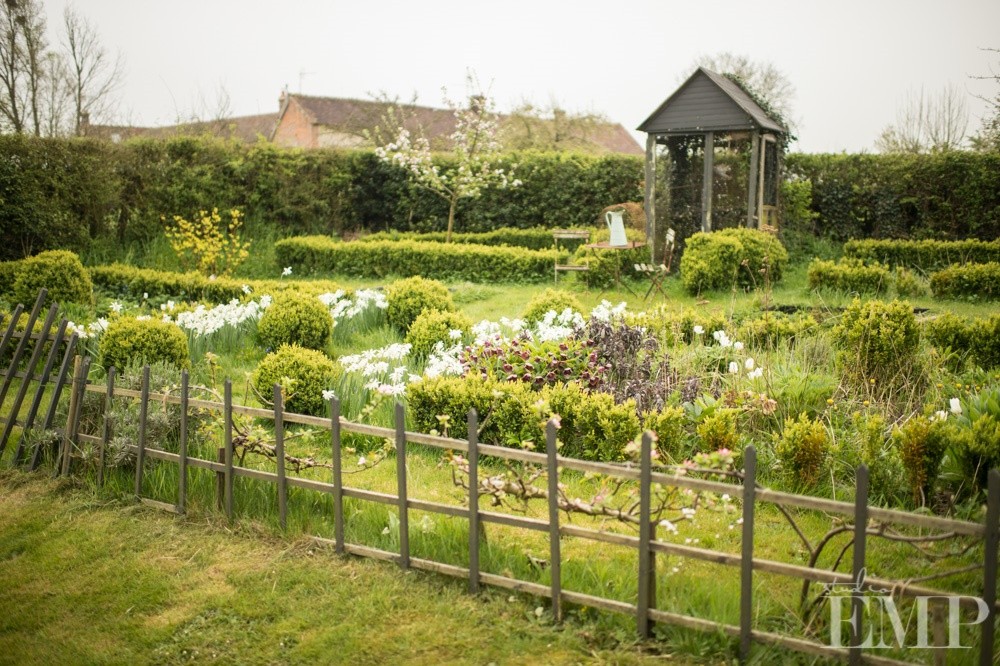 charming french country garden