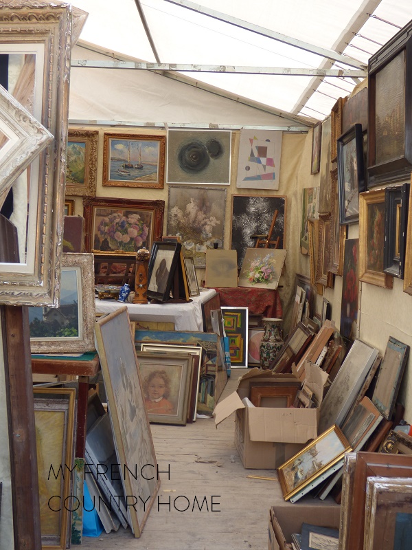 antique paitnings in french market