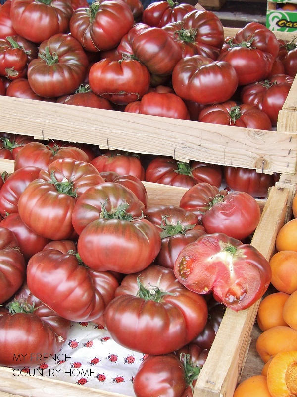 tomatoes for sale in market