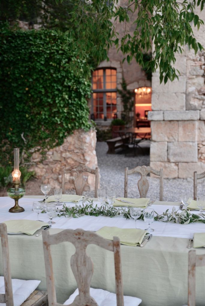 dining at chateau de moissac, south of france