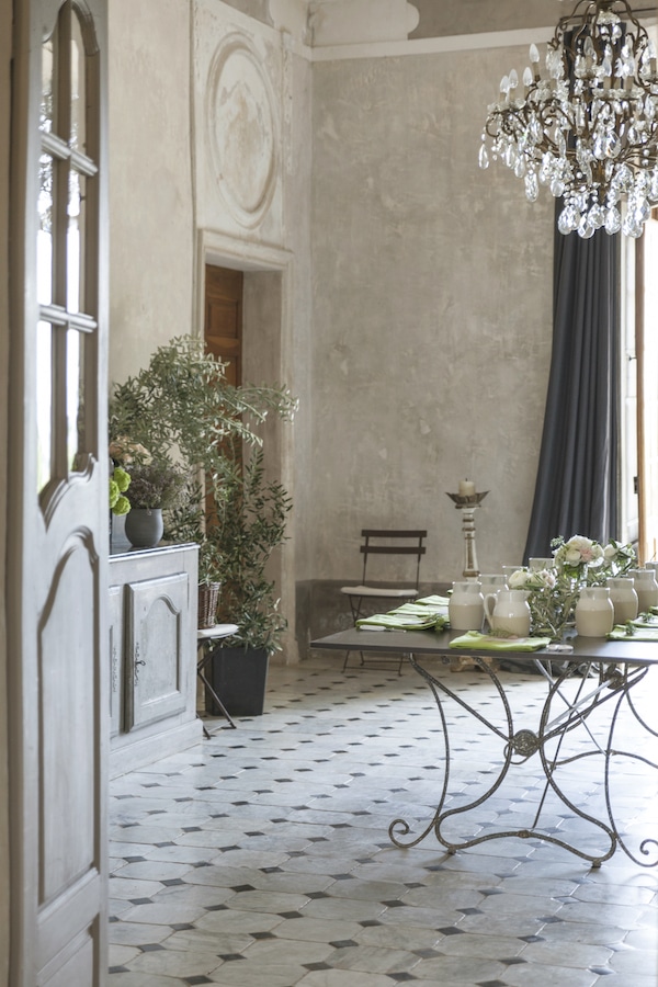 A peek into the dining room at Chateau de Moissac the location for Sharon Santoni's Provence Retreat