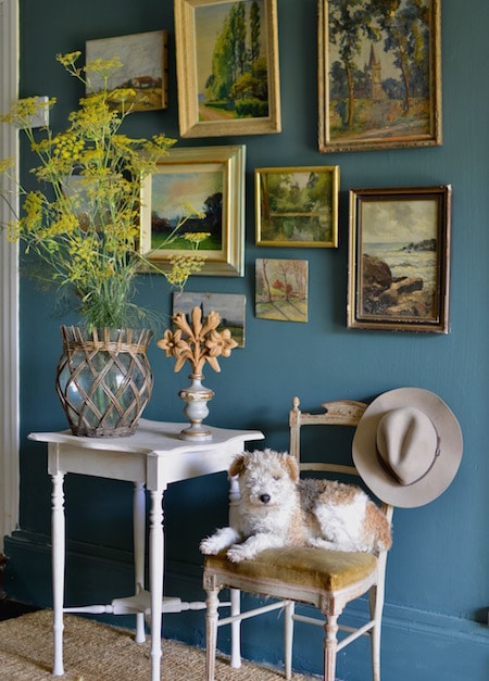 mfch how to hang art