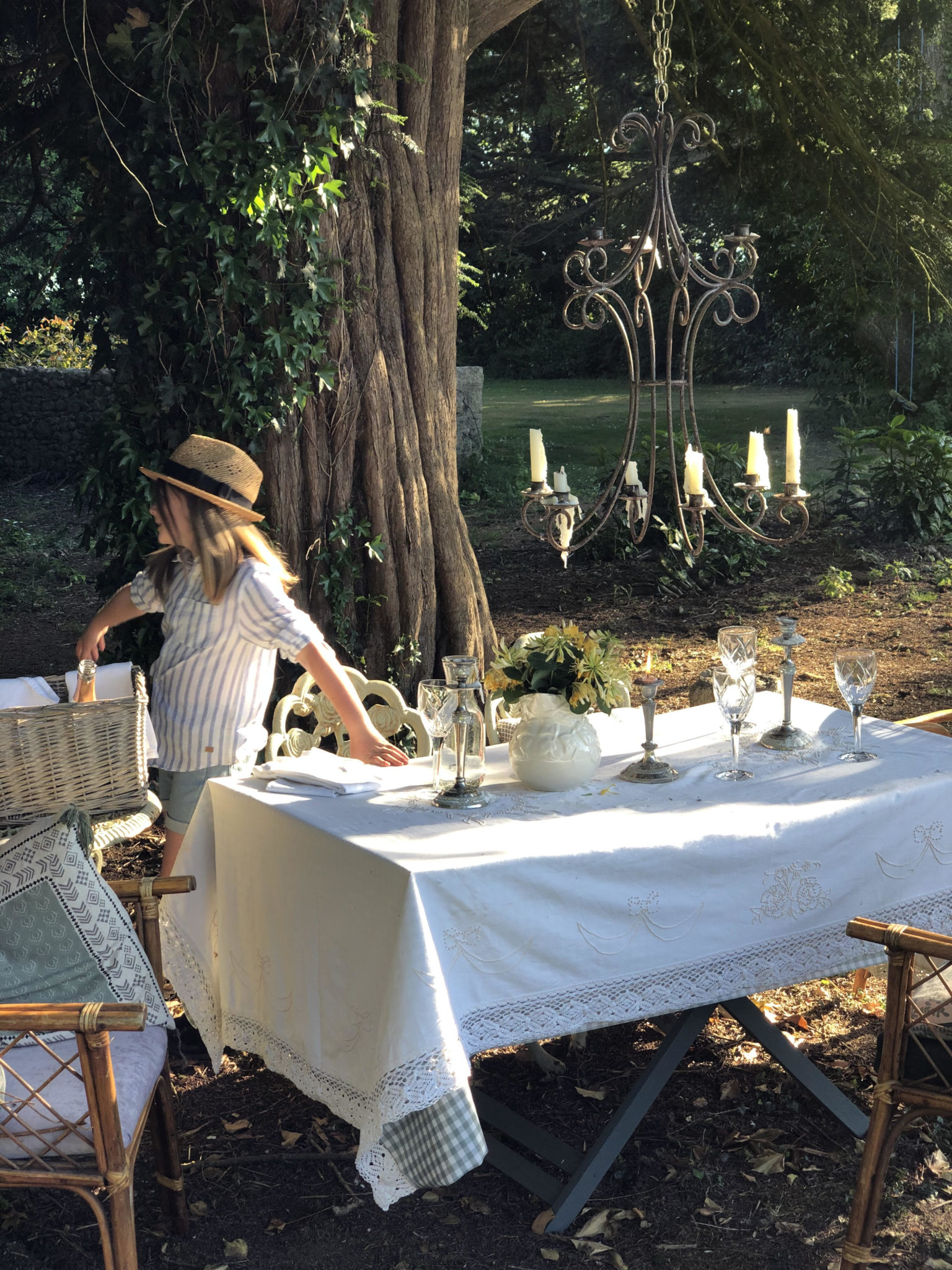 tablescape with child in hat