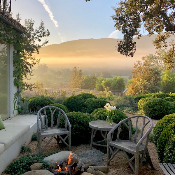 outdoor seating area with mountains