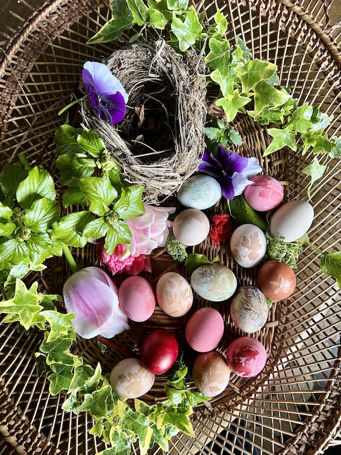 decorating for easter