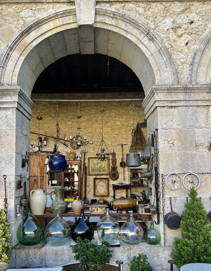 the art of antiquing and a giveaway