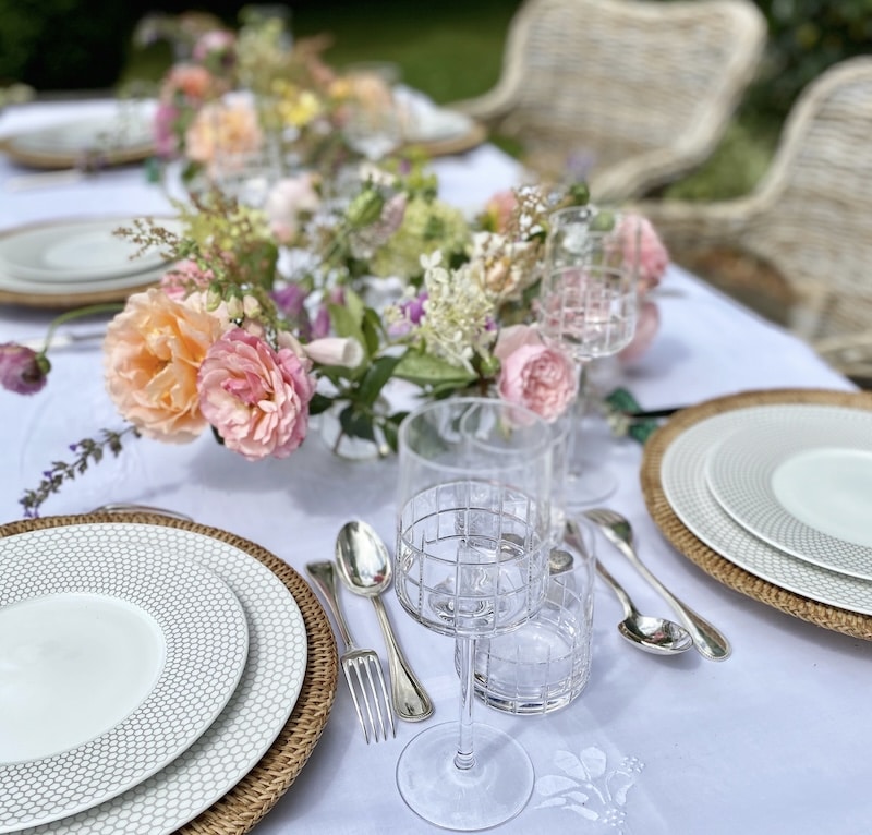 Spring Dining & a Giveaway